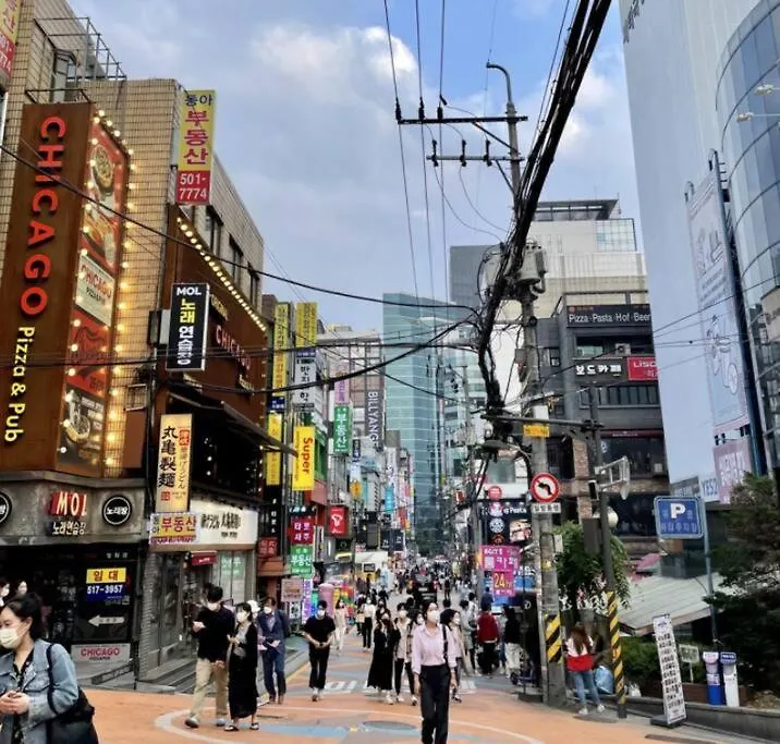 Yeoksam W House R612 Apartment Seoul